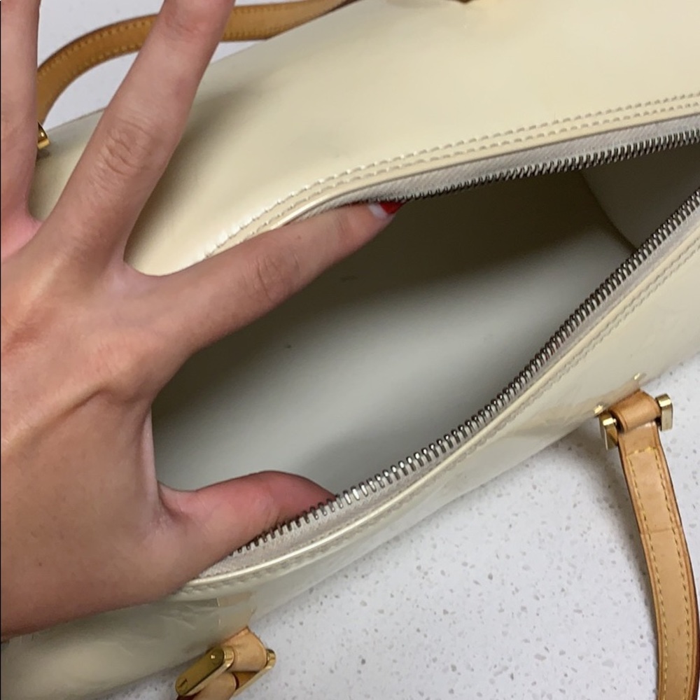 Vintage Louis Vuitton Papillon Vernis - Picture 2 of 3